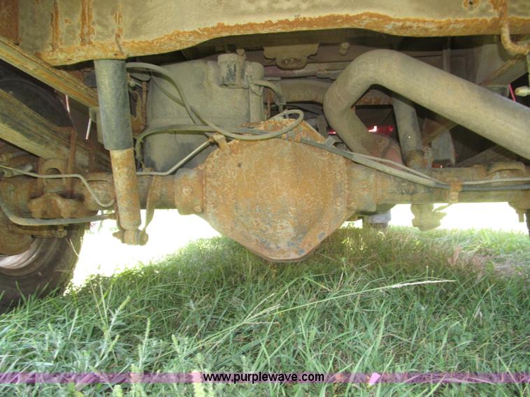 image for item F7095 2007 Chevrolet Silverado Classic 2500HD LT Crew Cab pickup truck