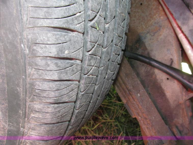 image for item F7097 1993 Chevrolet Suburban K1500 SUV