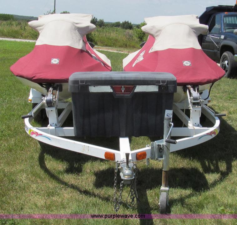 image for item G2056 (2) 1999 Bombardier GTI 5885 Sea-Doo personal watercrafts