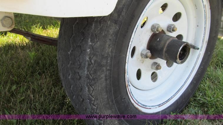 image for item G2056 (2) 1999 Bombardier GTI 5885 Sea-Doo personal watercrafts