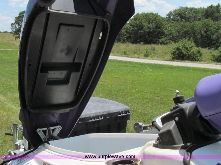 image for item G2056 (2) 1999 Bombardier GTI 5885 Sea-Doo personal watercrafts