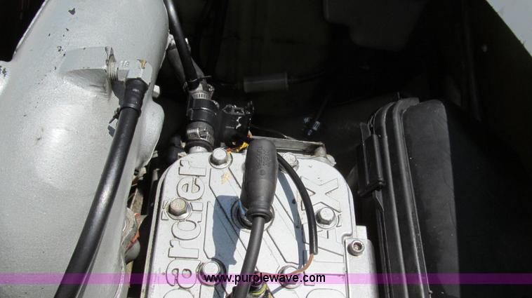 image for item G2056 (2) 1999 Bombardier GTI 5885 Sea-Doo personal watercrafts