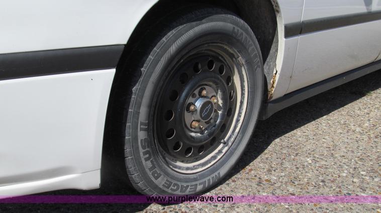 image for item G2089 2005 Chevrolet Impala