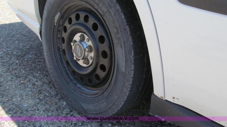 image for item G2089 2005 Chevrolet Impala