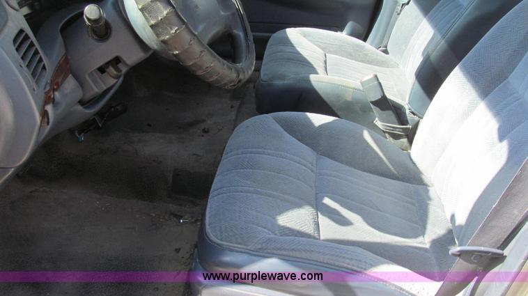image for item G2089 2005 Chevrolet Impala