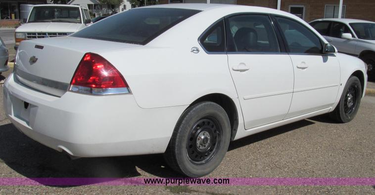 image for item G2090 2006 Chevrolet Impala Police