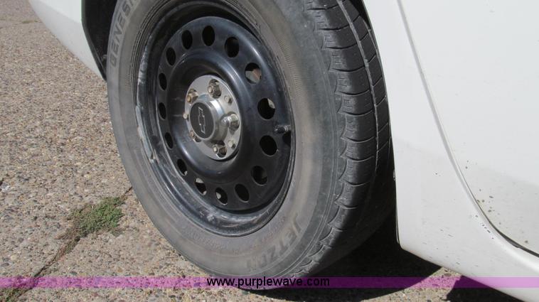 image for item G2090 2006 Chevrolet Impala Police