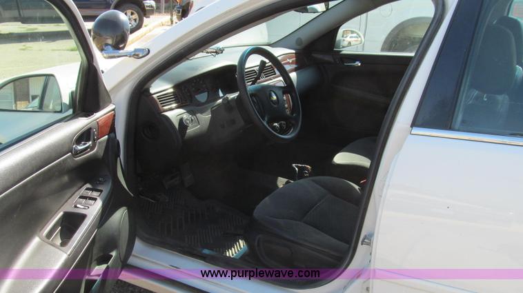 image for item G2090 2006 Chevrolet Impala Police