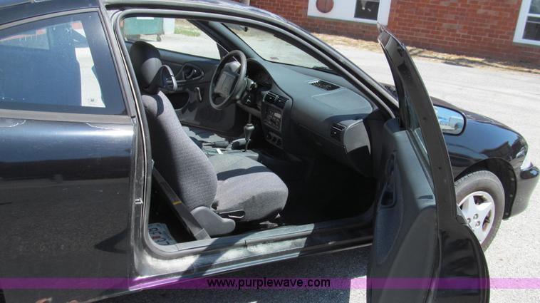 image for item G2091 2000 Chevrolet Cavalier