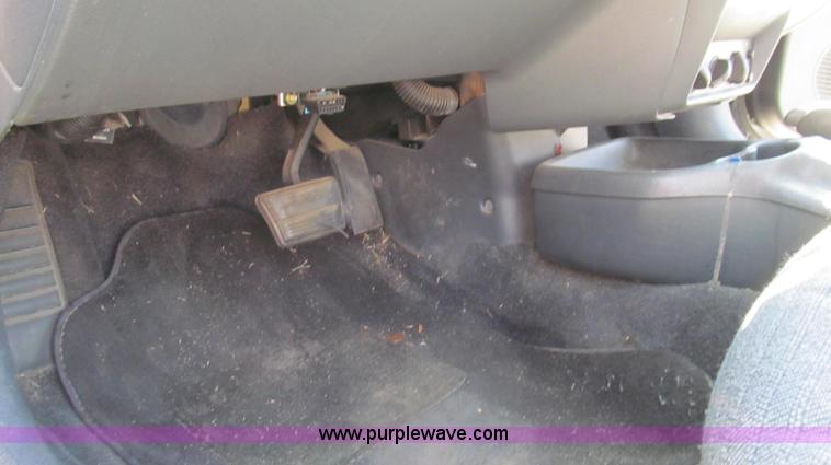 image for item G2091 2000 Chevrolet Cavalier