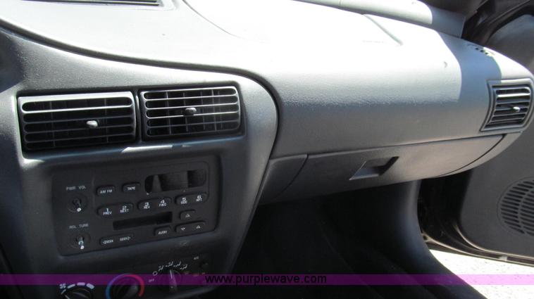 image for item G2091 2000 Chevrolet Cavalier