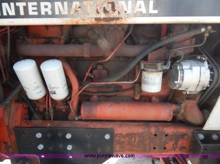 image for item G3406 International F986 tractor