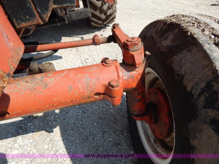 image for item G3406 International F986 tractor