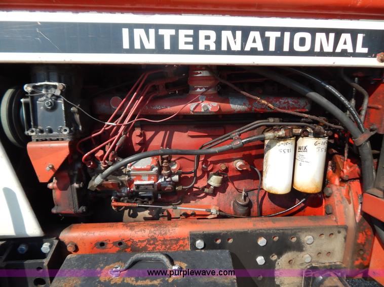 image for item G3406 International F986 tractor