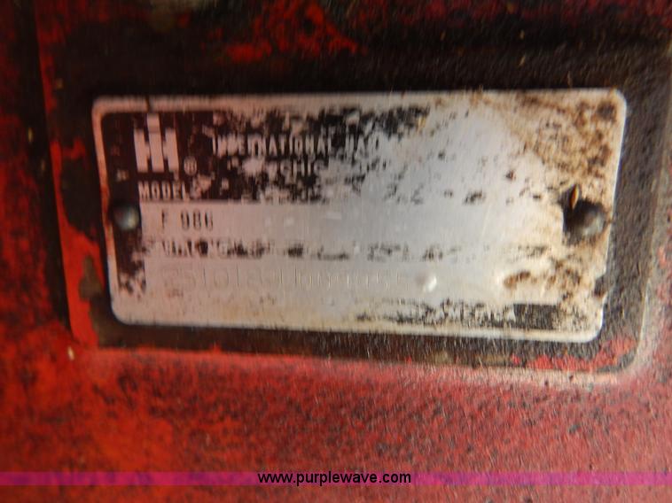 image for item G3406 International F986 tractor