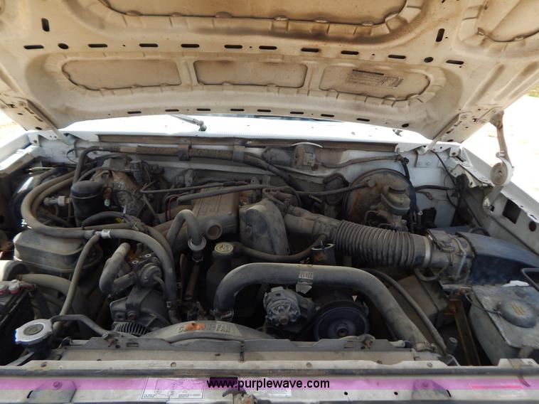 image for item G3480 1996 Ford F150 XL pickup truck