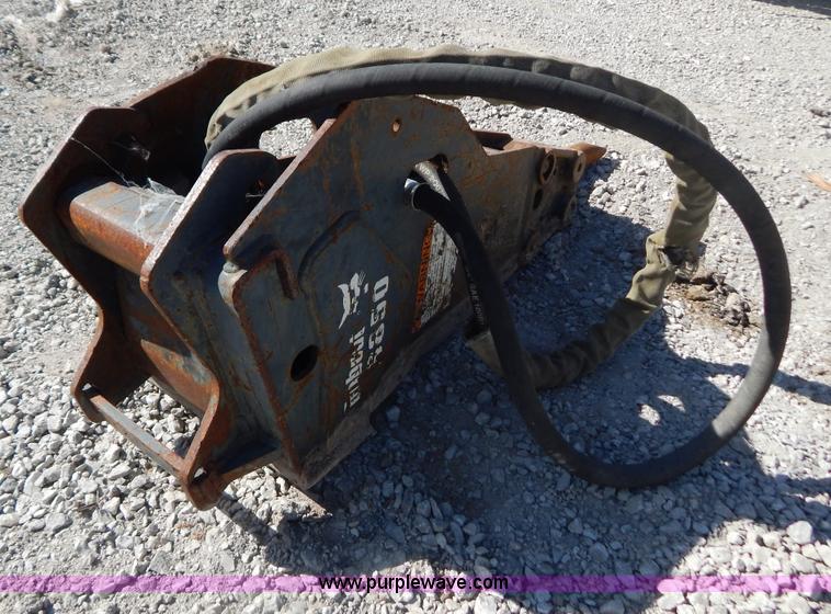 image for item G3489 Bobcat B850 hydraulic hammer