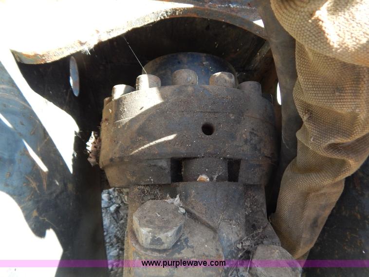 image for item G3489 Bobcat B850 hydraulic hammer