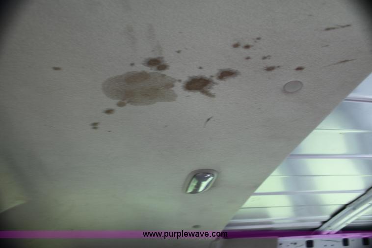 image for item G4050 2004 Chevrolet Express 1500 van