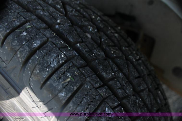 image for item G4050 2004 Chevrolet Express 1500 van