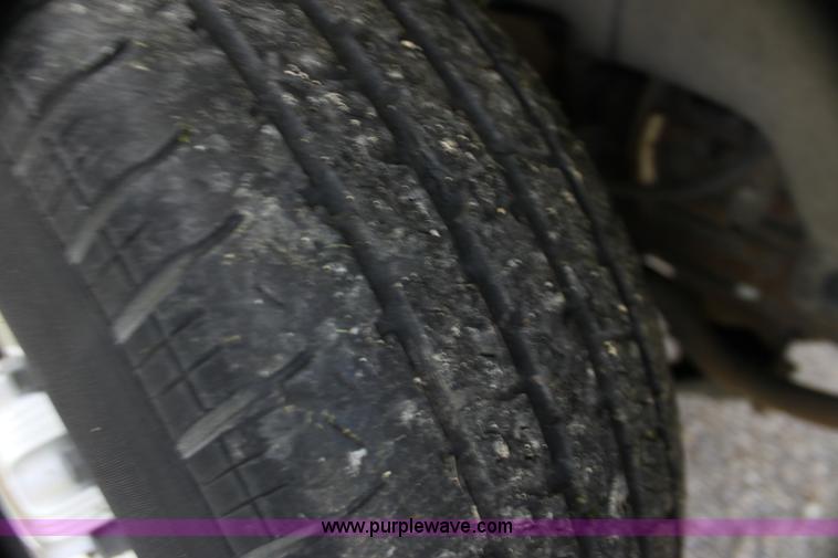 image for item G4050 2004 Chevrolet Express 1500 van