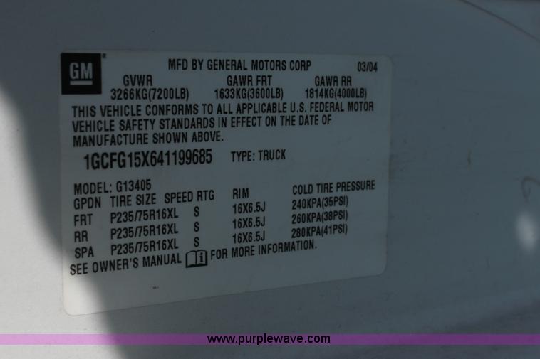 image for item G4051 2004 Chevrolet Express 1500 van