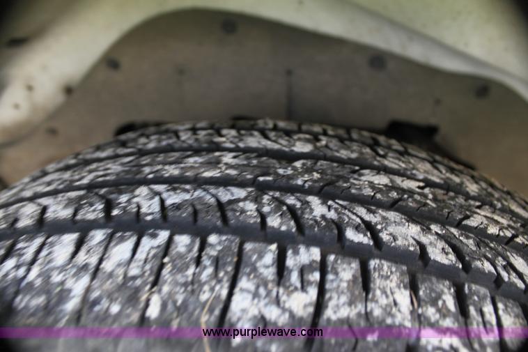 image for item G4051 2004 Chevrolet Express 1500 van