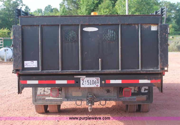 image for item H3503 2006 Ford F450 XL Super Duty stake bed truck