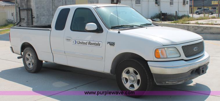 image for item H3513 2003 Ford F150 XLT SuperCab pickup truck