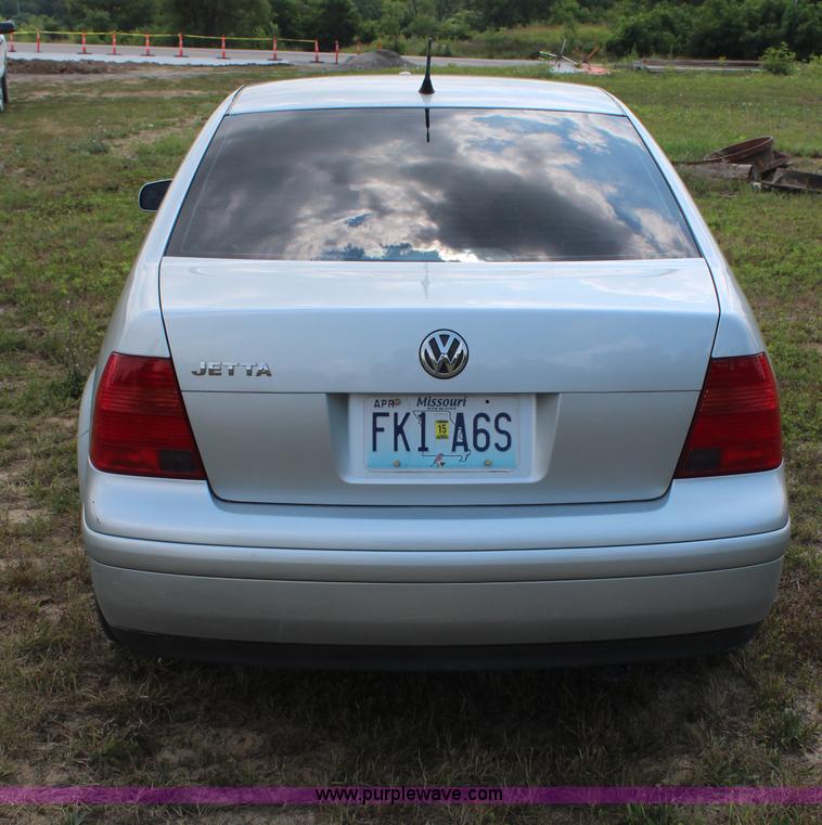 image for item H6541 2003 Volkswagen Jetta GL
