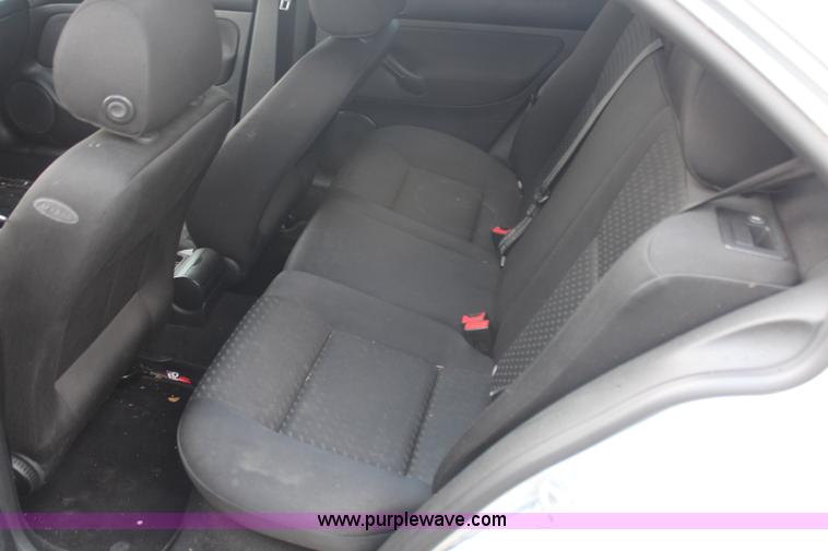 image for item H6541 2003 Volkswagen Jetta GL