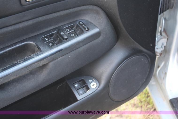 image for item H6541 2003 Volkswagen Jetta GL