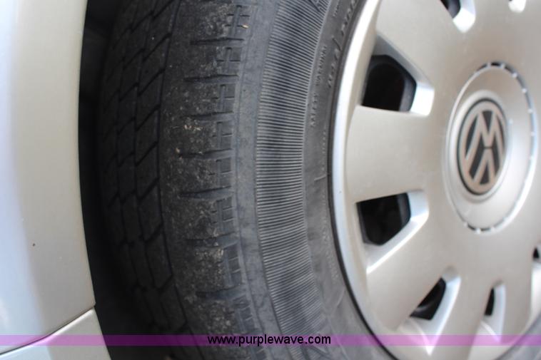 image for item H6541 2003 Volkswagen Jetta GL