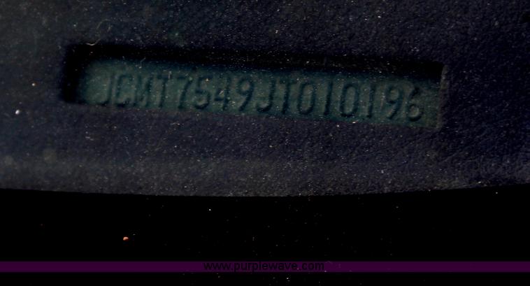 image for item H6614 1988 Jeep Wagoneer Limited SUV