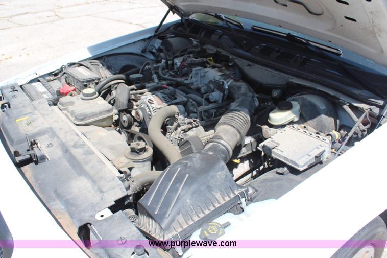 image for item H6617 2006 Ford Crown Victoria Police Interceptor
