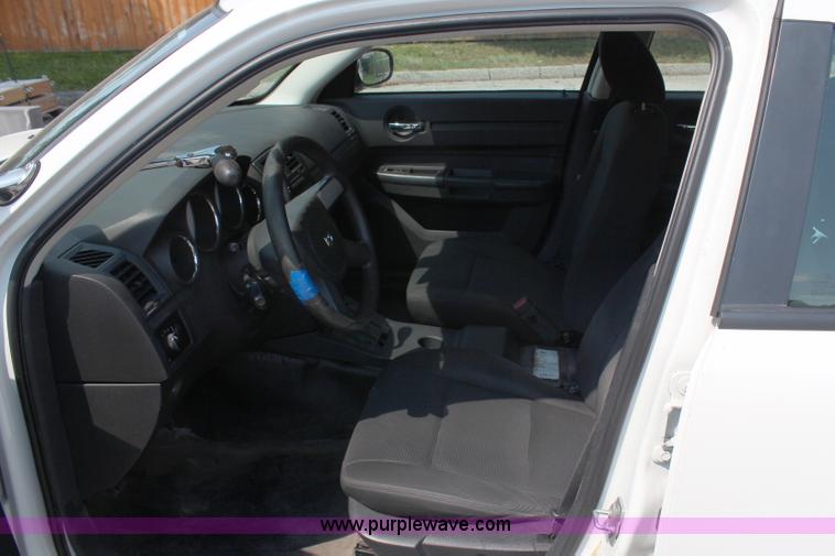 image for item H6618 2009 Dodge Charger SE
