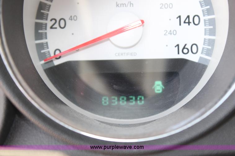 image for item H6618 2009 Dodge Charger SE