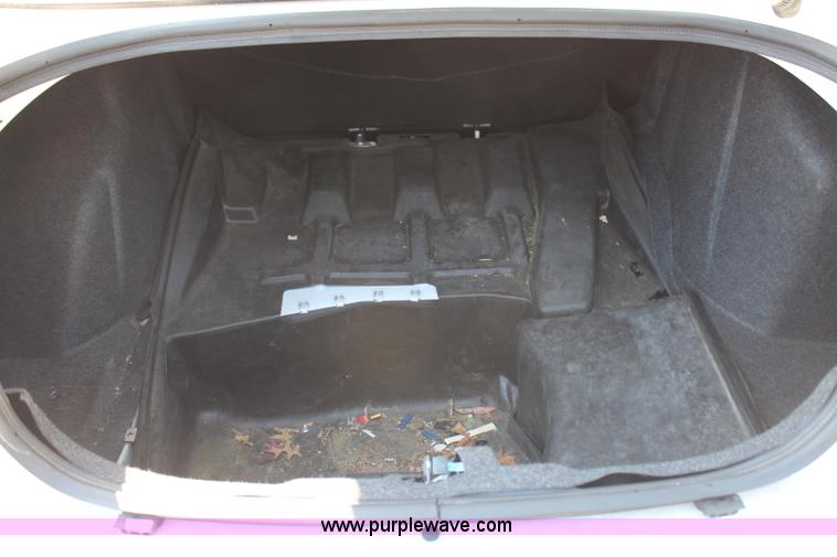 image for item H6618 2009 Dodge Charger SE