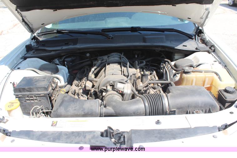 image for item H6618 2009 Dodge Charger SE