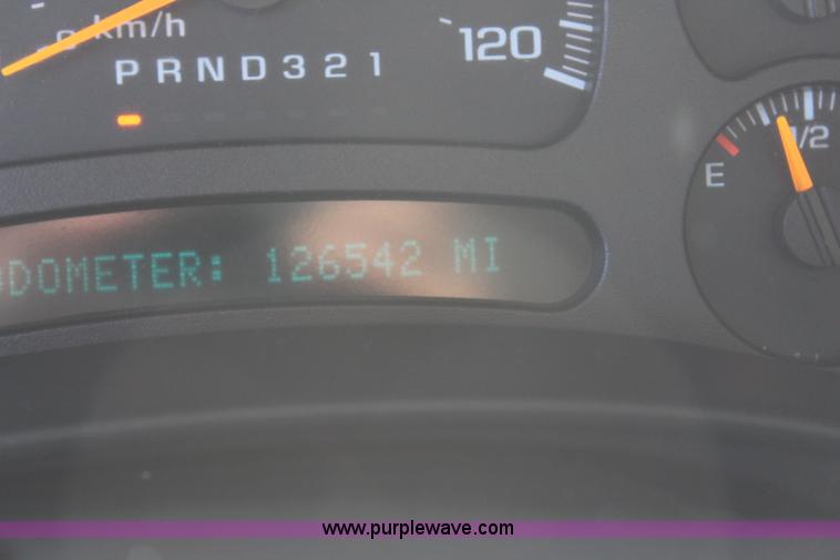 image for item H6624 2006 Chevrolet Silverado 1500 Ext. Cab pickup truck