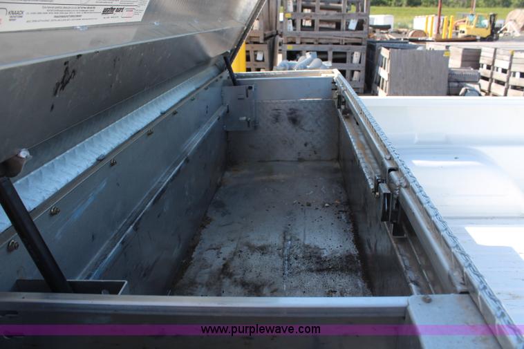 image for item H6624 2006 Chevrolet Silverado 1500 Ext. Cab pickup truck