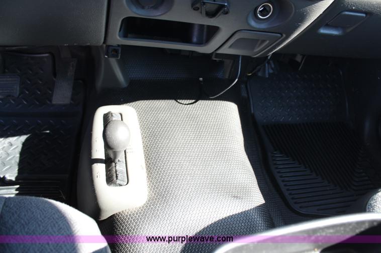 image for item H6627 2006 Chevrolet Silverado 2500HD pickup truck