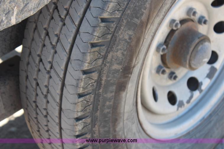 image for item H6632 2002 CTC gooseneck trailer