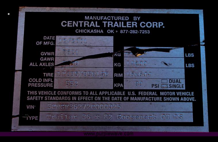 image for item H6632 2002 CTC gooseneck trailer