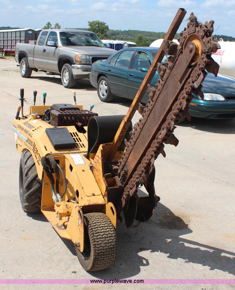 image for item H6633 2000 Vermeer V2050 trencher