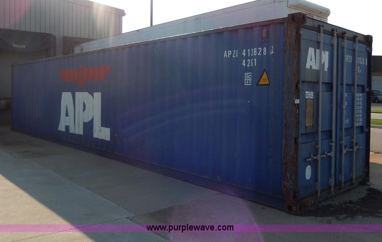 image for item I4352 2001 APL 40' dry storage container