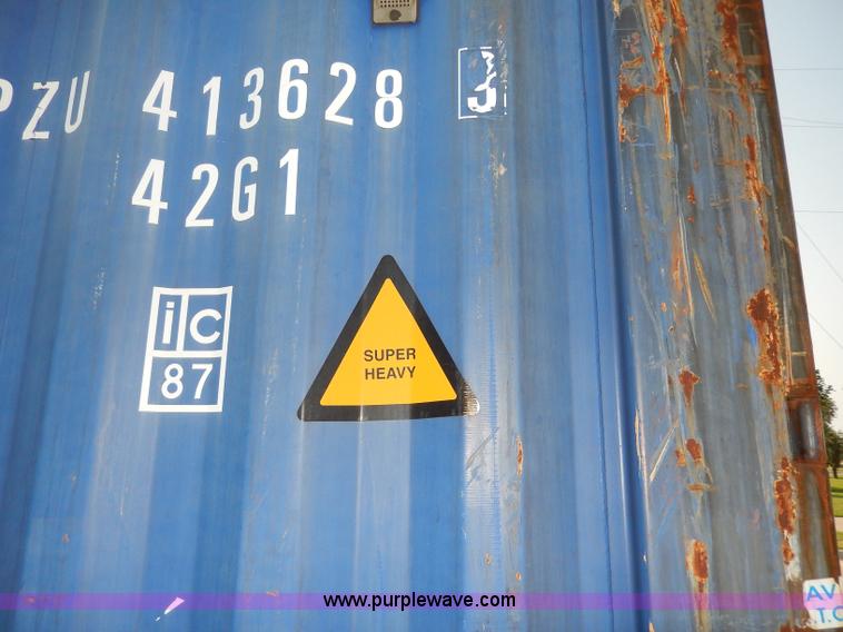 image for item I4352 2001 APL 40' dry storage container