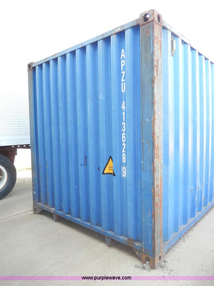 image for item I4352 2001 APL 40' dry storage container