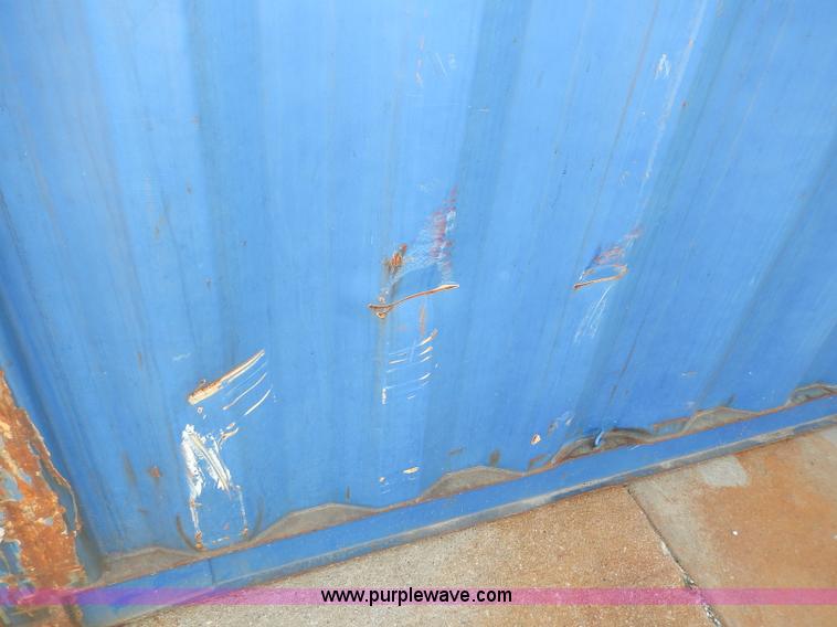 image for item I4352 2001 APL 40' dry storage container