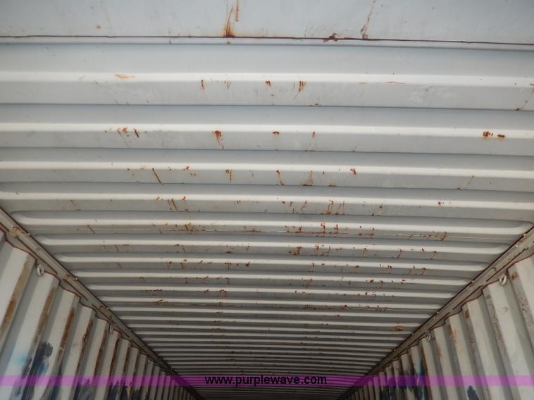 image for item I4352 2001 APL 40' dry storage container
